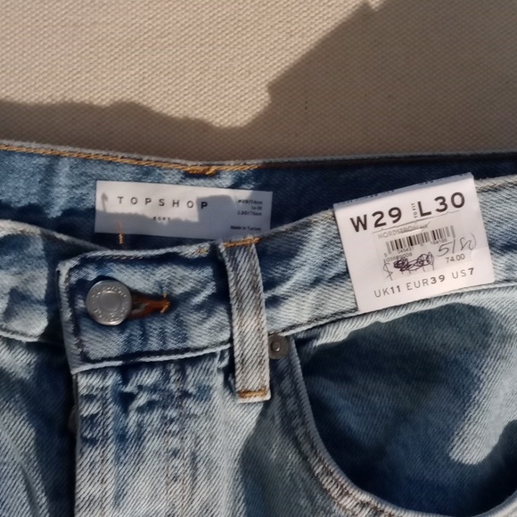 Topshop Light Blue wash Straight Leg Jeans 29W/30L BNWT button fly - Picture 2 of 7